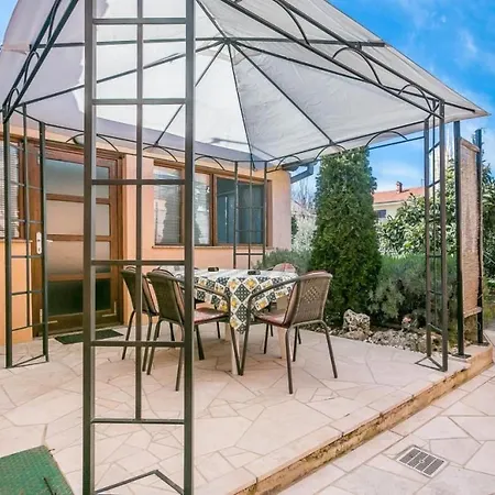 Arijana2 Mit Privater Terrasse By Interhome 公寓