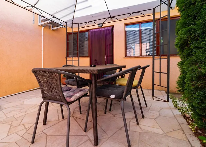 Arijana2 Mit Privater Terrasse By Interhome *